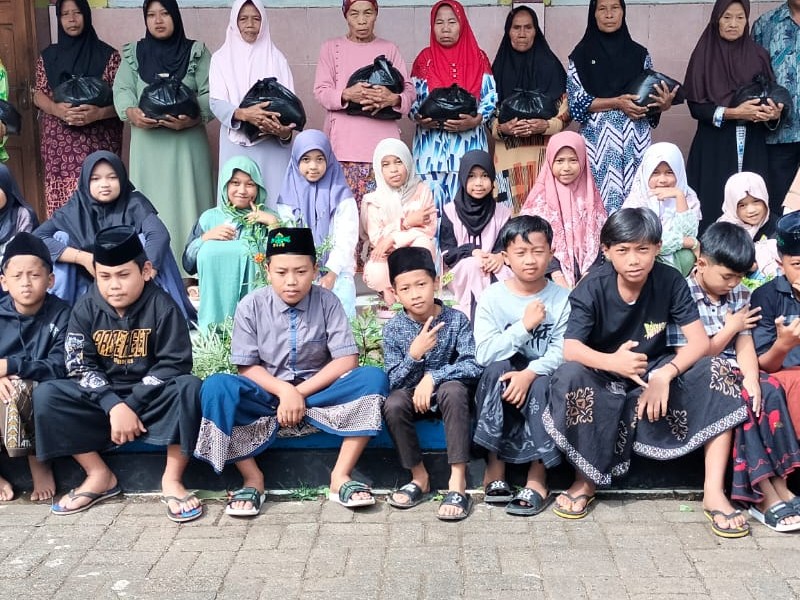 KEGIATAN SOSIAL JUM'AT LEGI